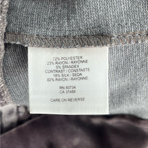 Bcbg Max Azaria size 2 grey knit dress with silk bottom contrast - Picture 6 of 8